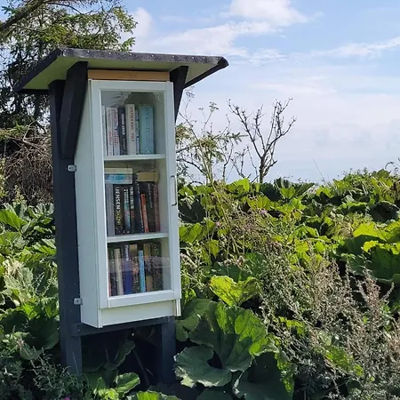 Luxury Retreat By The Sea - By Traum Vakantiehuis